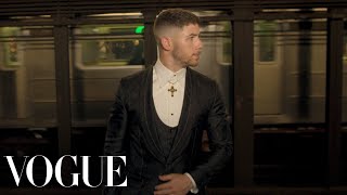 Nick Jonas Gets Met Gala Ready: Push-ups, Pizza, and Dreams of Rihanna | Vogue
