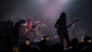 Warpaint "Bees" live @ The Observatory in Santa Ana, CA (10/14)