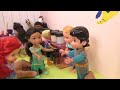 WALL Art Painting ! Elsa and Anna toddlers - school - Barbie is teacher - colors