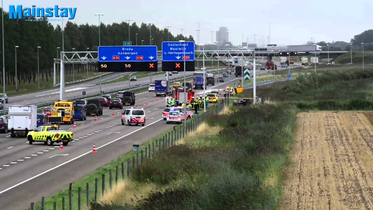 Dodelijk Ongeval A16 T.h.v Zevenbergen - YouTube