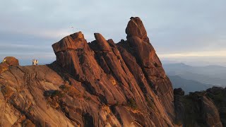 云髻山晨曦初照：徒步登顶，邂逅绝美日出！