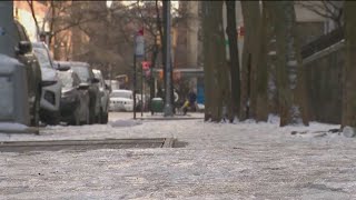 Who's responsible for clearing NYC's icy sidewalks?