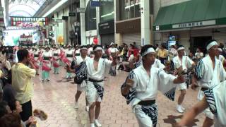 四国銀行　～2012高知よさこい祭り・本祭２日目(帯屋町演舞場)