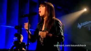 Download Mp3 Carly Rae Jepsen - Your Heart Is A Muscle (Live)