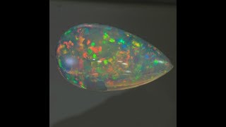 Welo Opal 21.68 Carats Cabochon