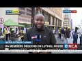 DA members descend on Luthuli House