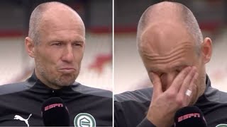 Arjen Robben got emotional after the game of Emmen