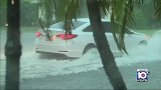 Miami Beach sees flooding during heavy storm