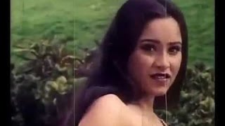 reshma hot video on bed