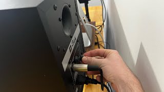 How to fix Static Noise coming from JBL 305p MK II Studio Monitors | Studio Update