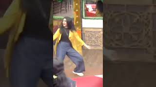 Bigg Boss 5 Amir Family's Dance Video 🏃‍♀️🕺🏃‍♀️🕺🏃‍♀️🕺🏃‍♀️