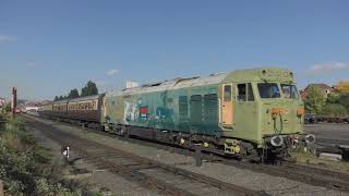 50033 departs Kidderminster 04.10.18