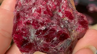 Spinel đỏ mở bát đẹp nhất nhì chợ đá quý lục yên