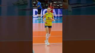 Meliha Diken'in MİMİKLERİ  - Fenerbahçe Medicana #voleybol #fenerbahçe #volleyball #fbvoleybol