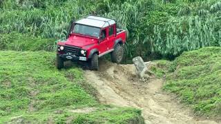 水牛坑｜經典越野門軸｜Defender 玩耍｜河馬表演0胎壓的操控｜Eastern Rock 現場紀錄