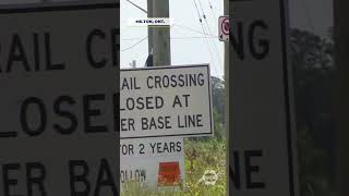 CN Rail closes road in Milton for construction without town’s approval #shorts