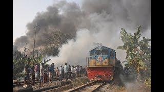 চট্টগ্রামে ফৌজদারহাটের তেলের ডিপোতে আগুন