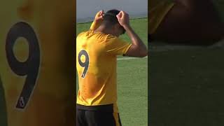 Raúl Jiménez anota el 1-0 del Wolverhampton ante Besiktas | #Shorts