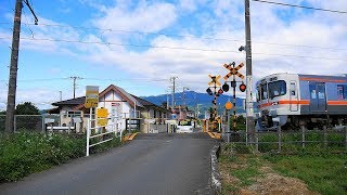 JR 御殿場線【№141】甲伸道踏切・通過・走行映像　静岡県裾野市深良