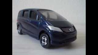 トミカ TOMICA No.84 ホンダ フリード HONDA FREED スライドショー