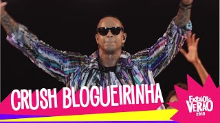 Crush Blogueirinha - Léo Santana | Ensaios de Verão - Baile da Santinha