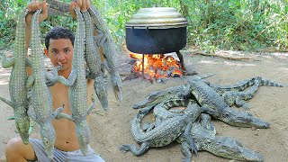 Amazing ! Catch Crocodile Babies by Hand for Cook Eat to Survival