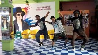 CHAL MAAR Video Song | Tutak Tutak Tutiya|Prabhudeva | :  moon walker dance studio