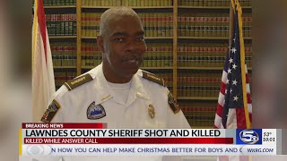 Authorities: Alabama sheriff fatally shot while answering a call at a convenience store