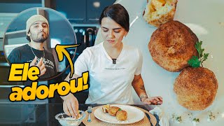 FIZ BOLINHAS RECHEADAS E CROCANTES QUE EU APRENDI NA NETFLIX - BRUNA NA COZINHA