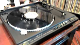 JVC AL-FQ5 Turntable Demo