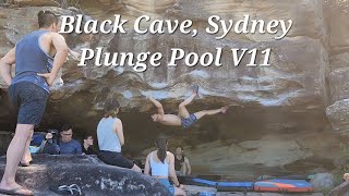 Sydney Bouldering: Plunge Pool V11 - Black Cave