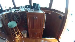 Hatteras 58 LRC Inside