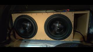 Stinger MT-4000.1 on a pair of Down4Sound DBz 12's.