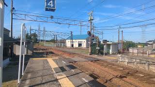 富山地方鉄道立山線　寺田・五百石・岩峅寺・有峰口経由立山行　14760形（カターレ富山ラッピング車両）寺田駅入線シーン