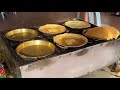 malaysia street food pancake cream corn and crunchy peanut ขนมถังแตก ขนมถังทอง มี่มาเล