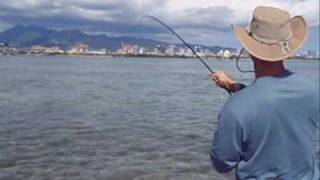 Flyfishing for bonefish off Honolulu