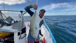 A FORÇA DESSE PEIXE NÃO É NORMAL! Pescaria em alto mar! Aracaju/SE