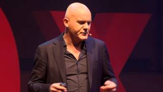 Surgery needs to be 100% using 3D printing and virtual reality | Bon Verweij | TEDxUtrecht