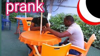 prank Ajaiba hajjii irraati hojjaadhe  Mucayyoo tokko Ulfeesee jiraa mala na dhaayi jedheene  Tole