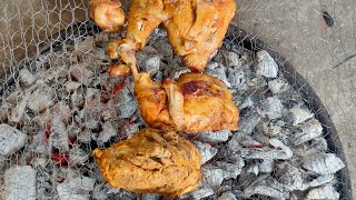 Chicken in Home made Coal Barbeque |வீட்டில் தயாரிக்கப்பட்ட நிலக்கரி பார்பிக்யூவில் கோழி கால் #viral