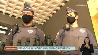 Governo Lula planeja programa para colocar câmeras nos uniformes de policiais