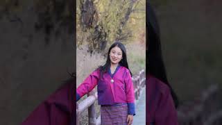 Mesmerising Bhutanese Girl Dance 🌸 | Traditional Elegance 💃 #Bhutan #Dance #Viral #BeautifulCulture