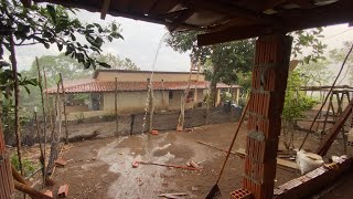 A CHUVA CHEGOU COM TUDO E INAUGUROU O TELHADO NOVO + LIMPEZA NA OBRA!!!