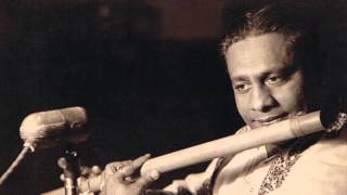 Pandit Pannalal Ghosh rendering raag sindhura on flute