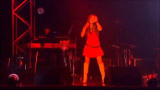 Lia - Girls Can Rock (Live)