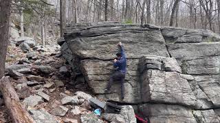 The Queen's Ladder (V1) - Powerlinez Bouldering: Swamp Queen