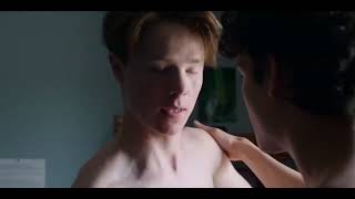 Young Royals: Season 2 / Kiss Scene — Wilhelm and Simon (Edvin Ryding and Omar Rudberg) | 2x05