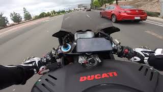 Sedici Bluetooth Helmet Test Ride on the Panigale V4S