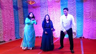 Gallan Goodiyan | Family Mehendi Dance | Sahankar Wedding