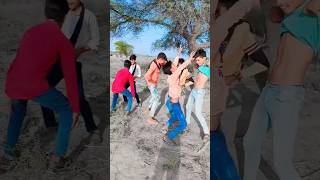 amiron ka dance aur Hamara dance 😜funny video 👌😭 #shortvideo  #funny  #ytshorts  #trendingshorts